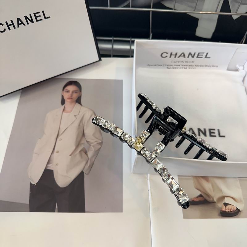 Chanel Hairpin hh (208)